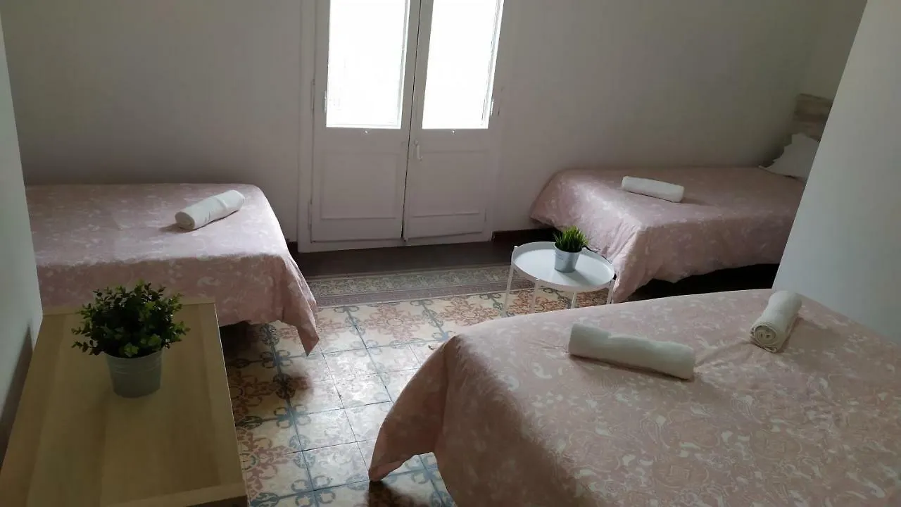Break In Gothic Barcelona Hostal 호텔