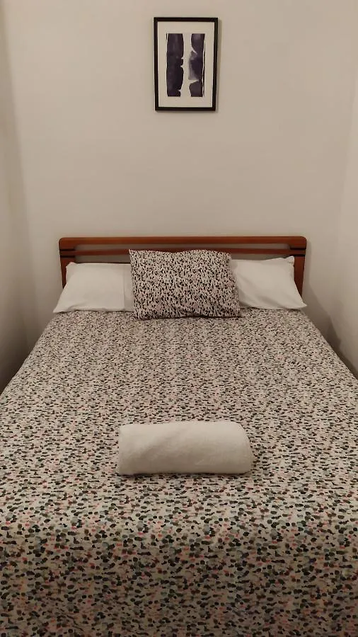 게스트하우스 Break In Gothic Barcelona Hostal 호텔